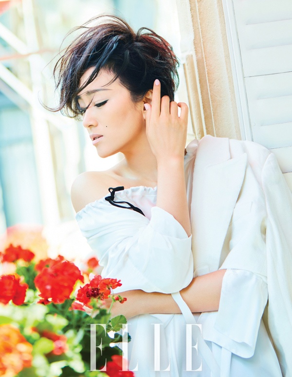 Cung Loi tren bia elle thang 9 anh 6