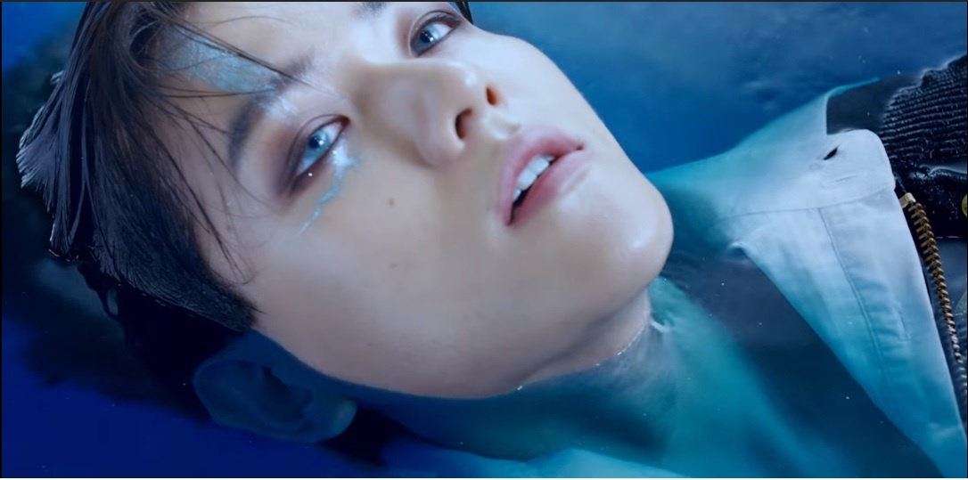 EXO tung MV tro lai vui nhon nhung kho hieu anh 1