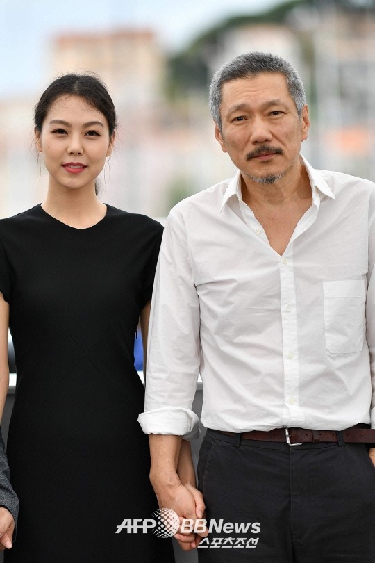 Hong Sang Soo và Kim Min Hee làm phim mới ảnh 1 Hong Sang Soo va Kim Min Hee lam phim moi anh 1