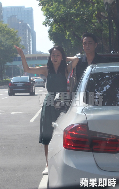 Minh Dao lo anh hen ho ban gai anh 1