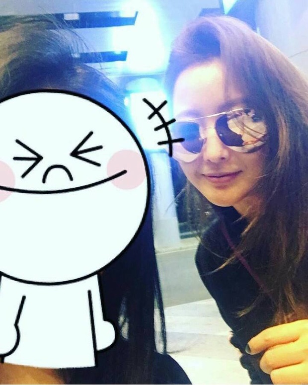 Kim Hee Sun đến Đà Nẵng nghỉ dưỡng cùng đoàn làm p ảnh 1 Kim Hee Sun den Da Nang nghi duong cung doan lam p anh 1