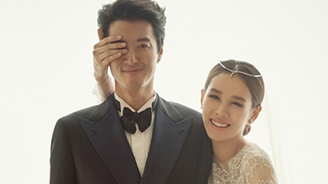 Lee Dong Gun bi mat lam dam cuoi voi nu dien vien Jo Yoon Hee hinh anh