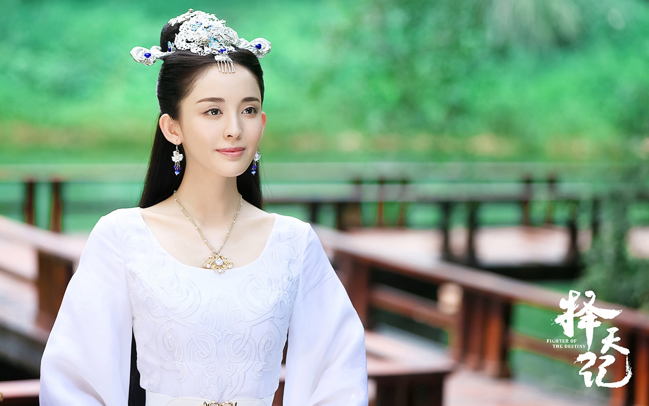 Nhung nu dien vien noi danh dien 'do' cua dien anh Hoa ngu anh 6