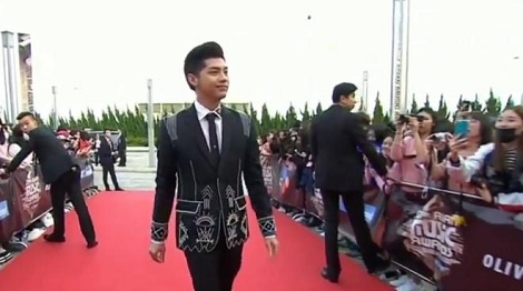 Noo Phuoc Thinh tren tham do MAMA 2016 hinh anh