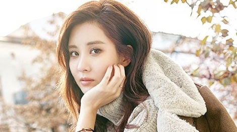 Seo Hyun khang dinh di con duong rieng sau khi roi SNSD hinh anh