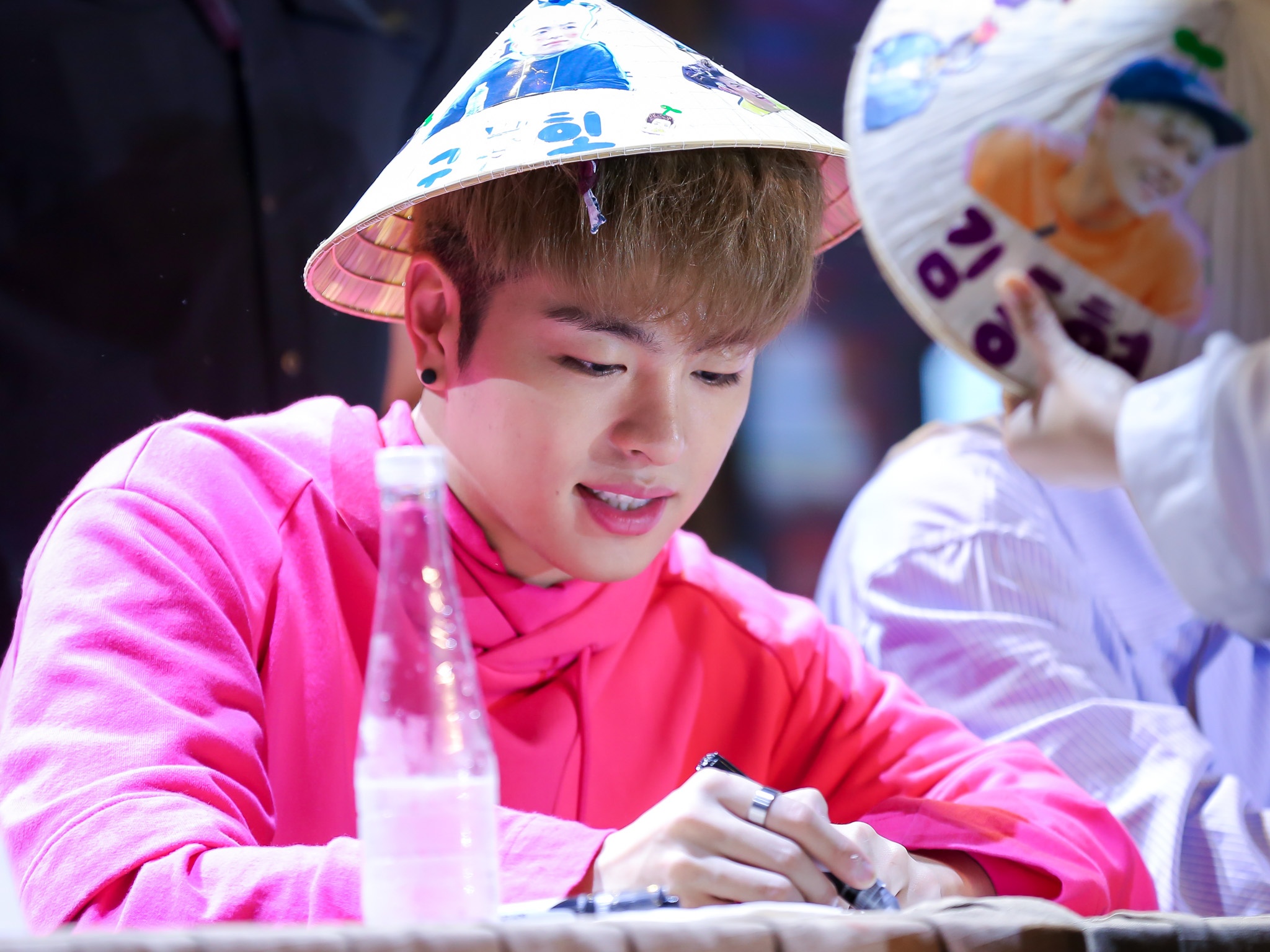 iKon o Viet Nam anh 10