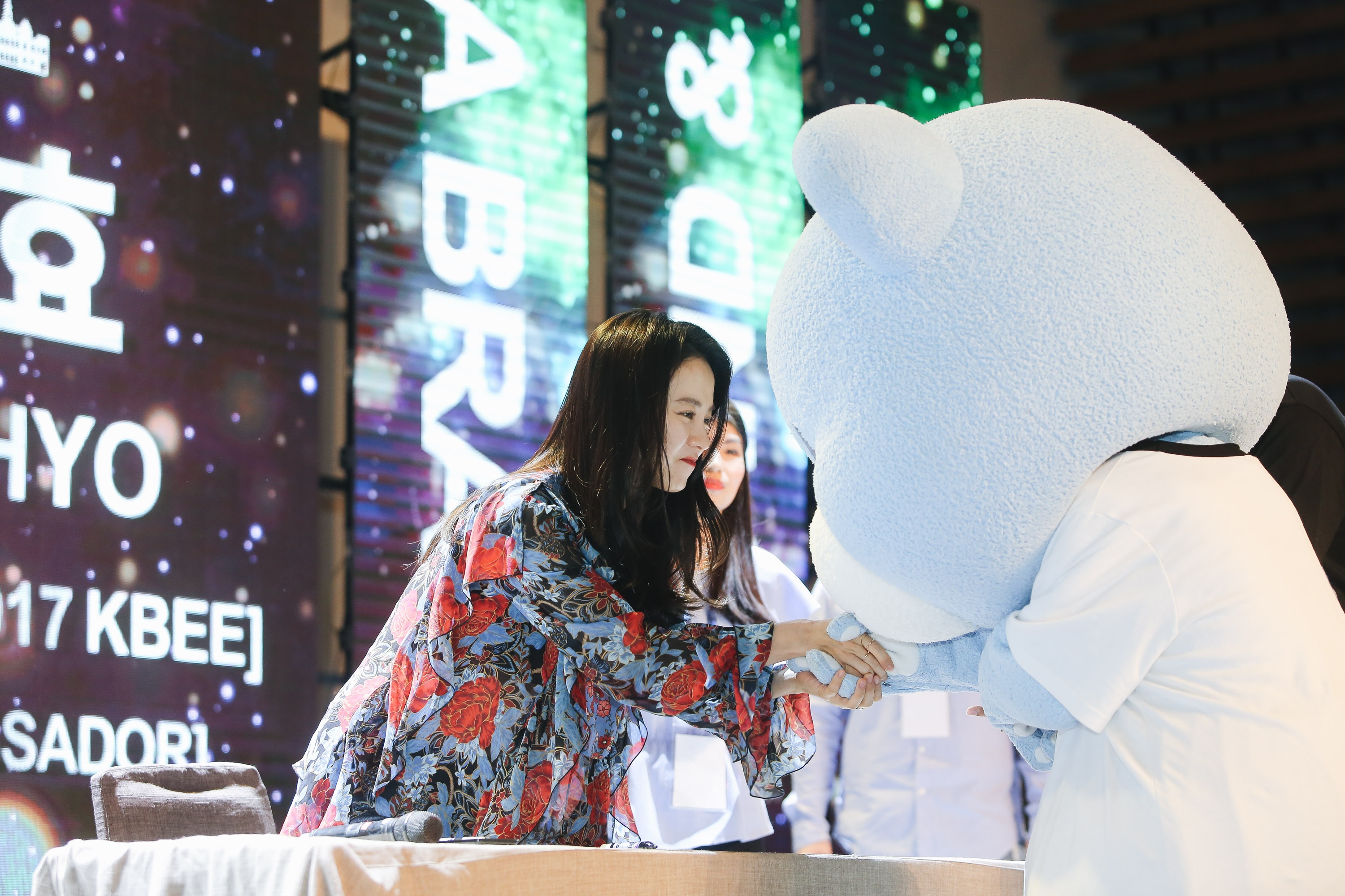 Song Ji Hyo ở Việt Nam ảnh 4 Song Ji Hyo o Viet Nam anh 4