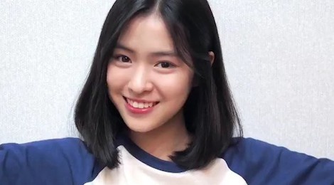 Nu sinh 14 tuoi duoc moi gia nhap JYP chi vi qua xinh dep hinh anh