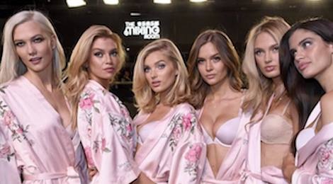 Can canh lop trang diem long lay cua dan nguoi dep Victoria's Secret hinh anh