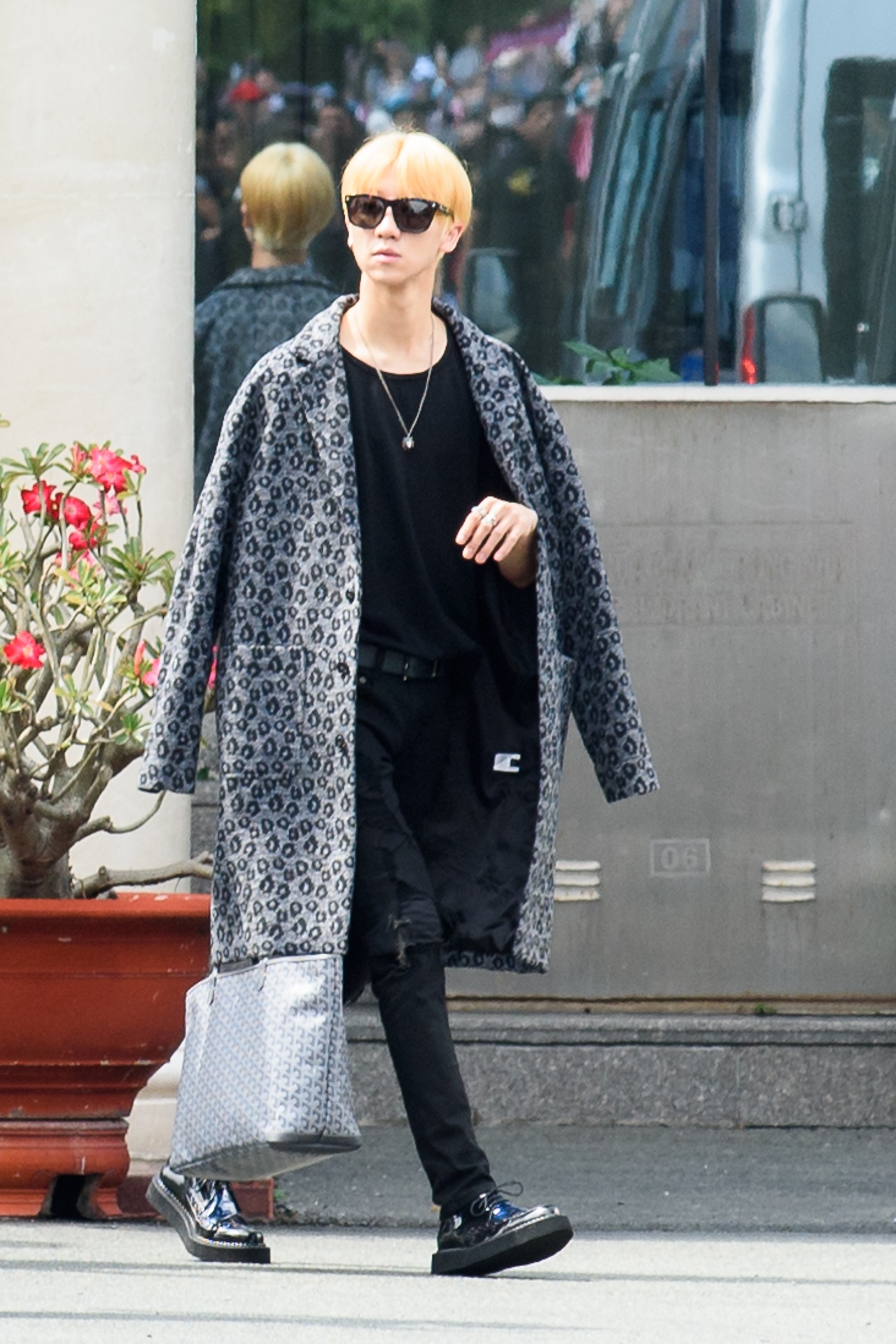 SEVENTEEN tới sài gòn ảnh 6 SEVENTEEN toi sai gon anh 6