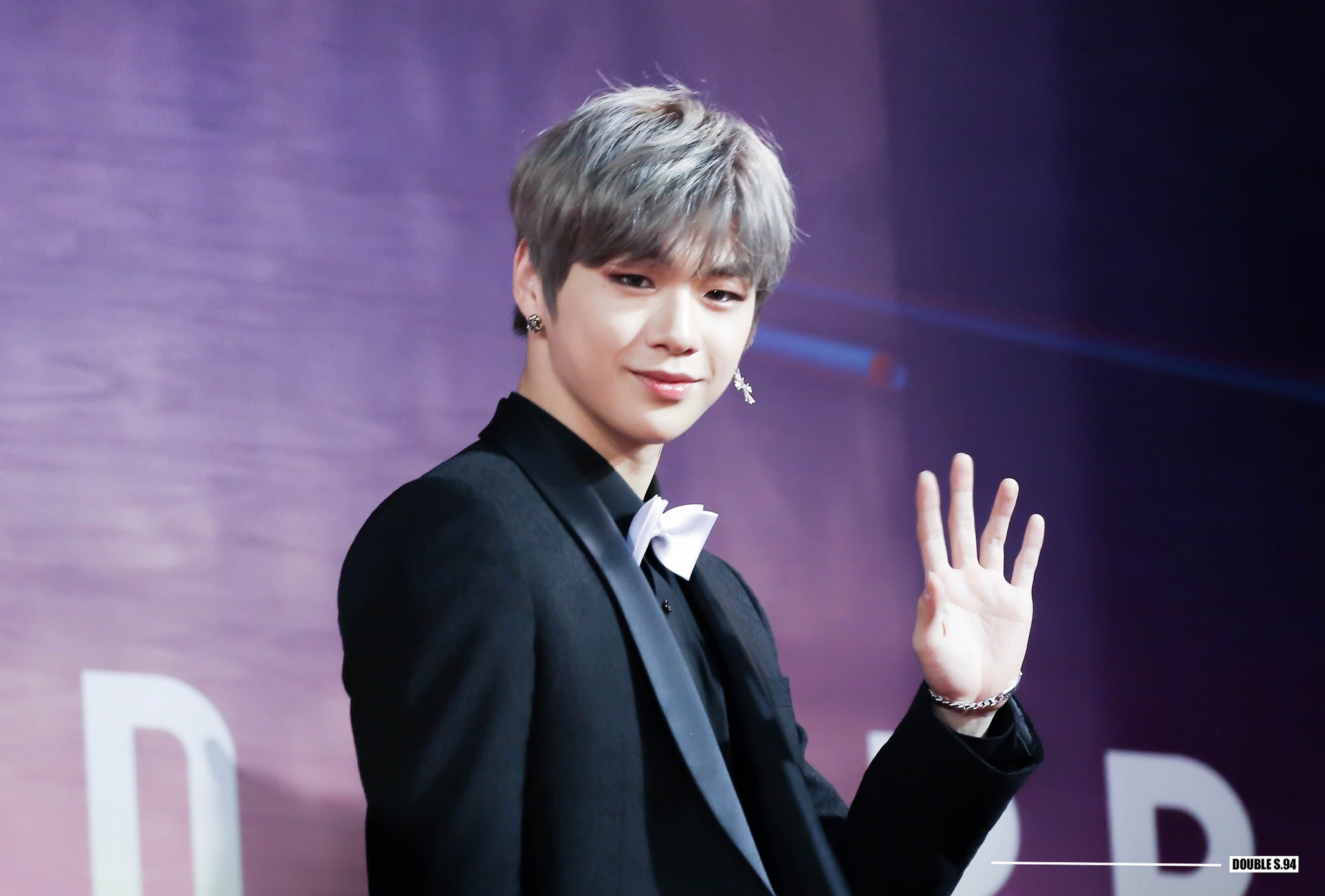 WANNA ONE Kang Daniel co tam anh huong nhat Han anh 2