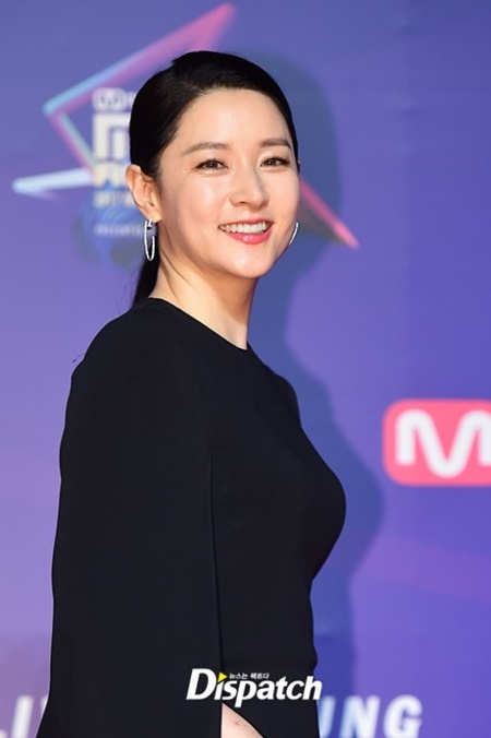 nhan sac Lee Young Ae anh 3