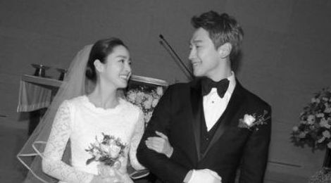 Fan showbiz Han ngong cho Dispatch 'lat tay' cap doi moi ngay 1/1 hinh anh