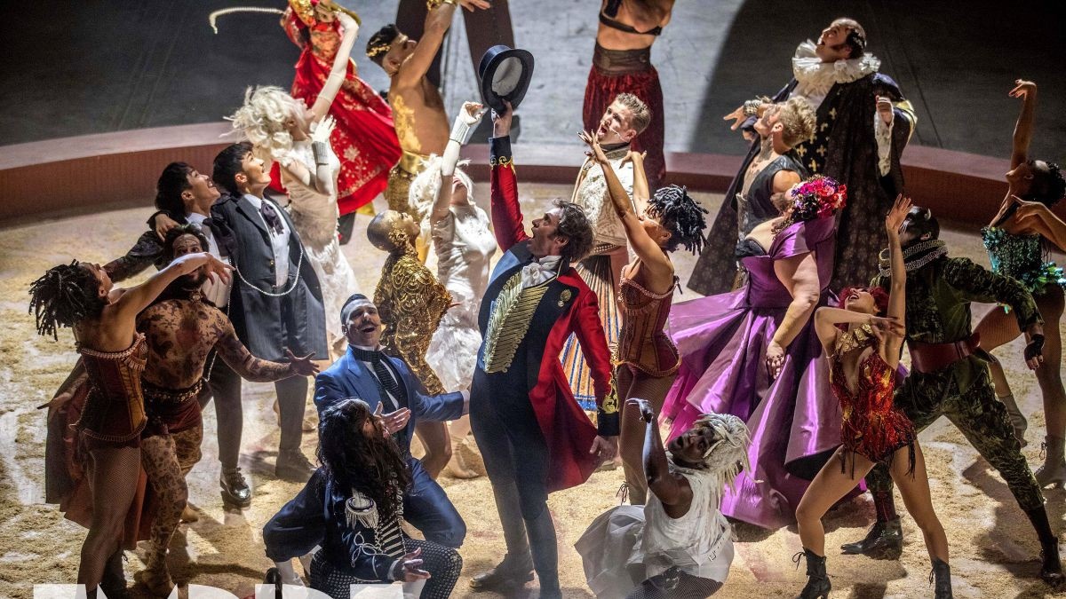 phim 2017,  phuc trang anh 8