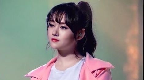 Nu than tuong Han bi anh ruot nhuc ma tren mang hinh anh