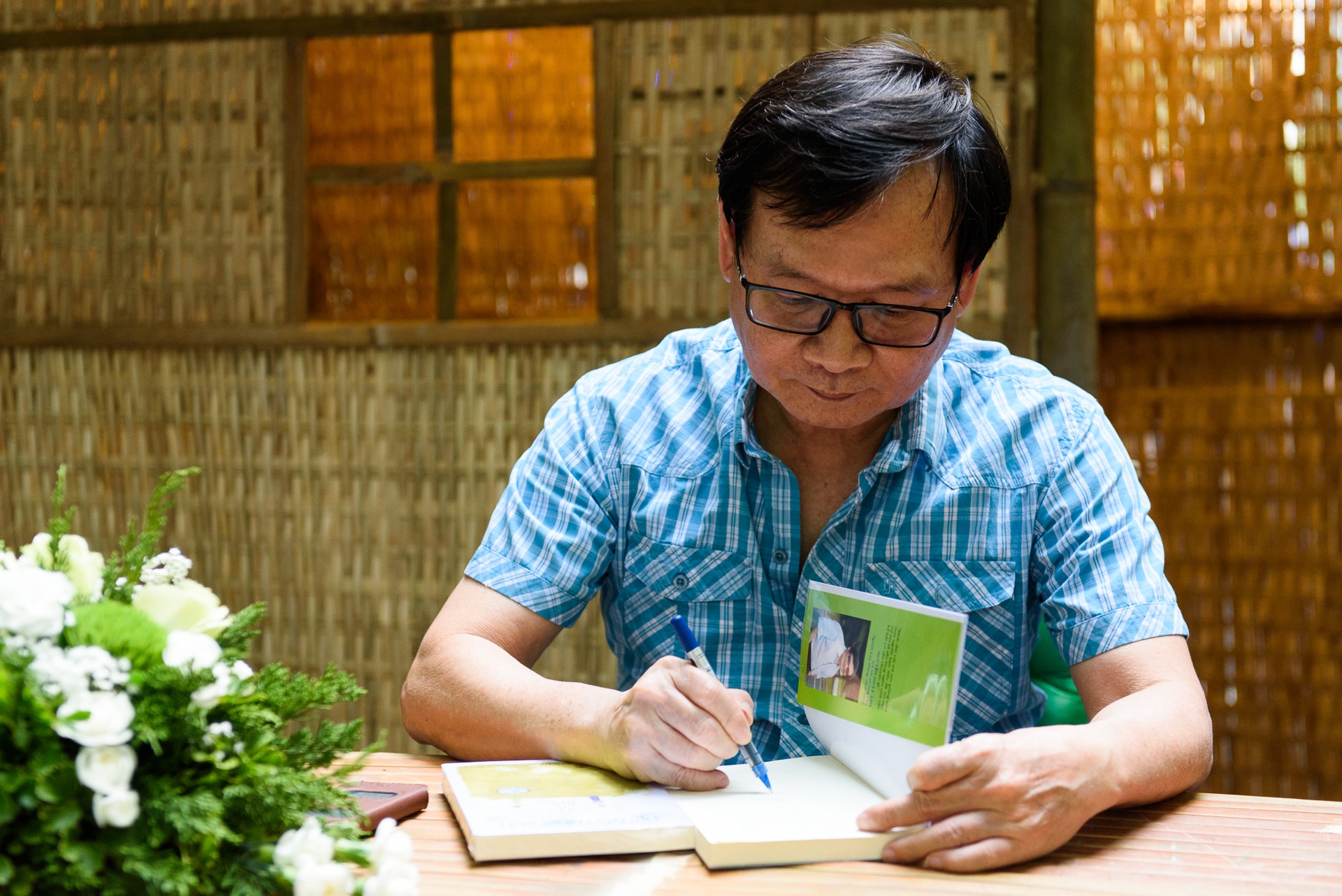 nha van Nguyen Nhat Anh anh 10