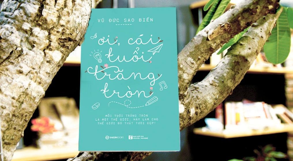 Cay viet Vu Duc Sao Bien ra sach o tuoi 70 hinh anh