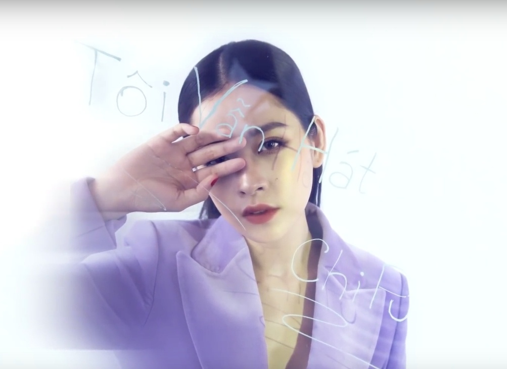 Chi Pu van cu hat, nhung ai con muon nghe? hinh anh