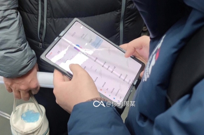 Day co the la smartphone gap dau tien cua Xiaomi hinh anh