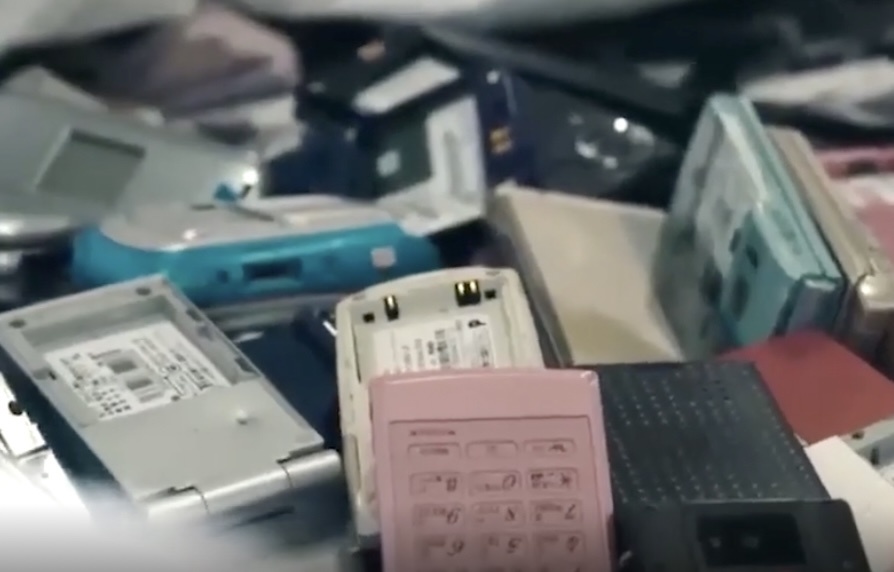 Olympic Tokyo dung huy chuong duc tu rac dien tu hinh anh