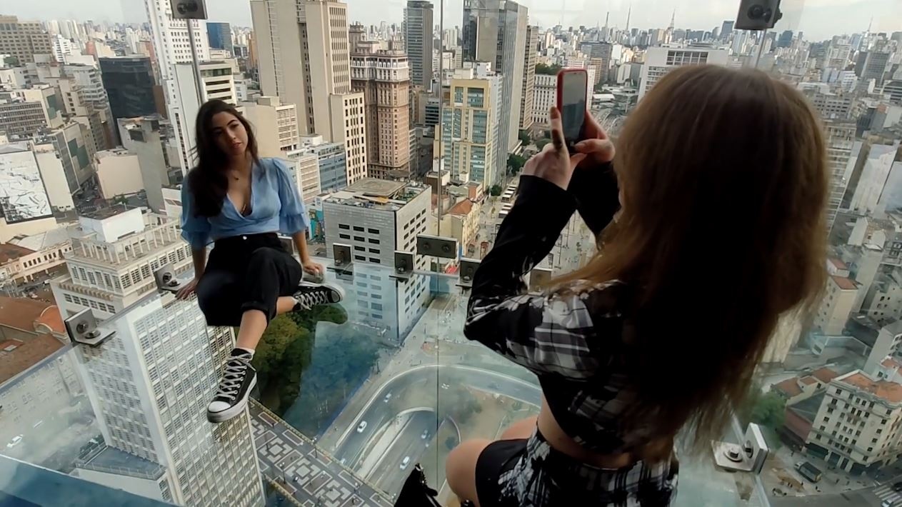 Can phong kinh cao nhat o Brazil thu hut nhieu du khach hinh anh