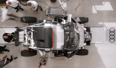 Qua trinh san xuat concept Audi RS Q e-Tron hinh anh