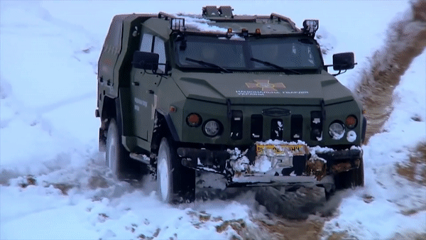 Cac mau xe boc thep cua quan doi tren the gioi hinh anh