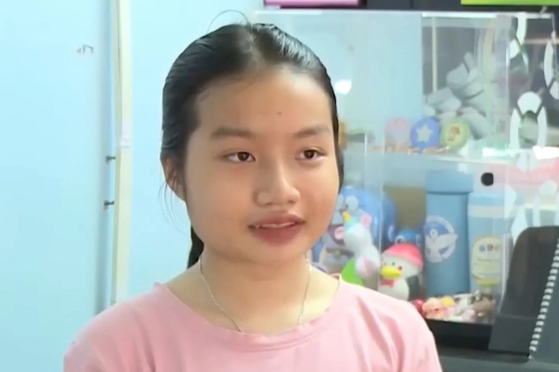 Hoc sinh lop 7 chinh phuc hoc bong 5 truong tai My hinh anh