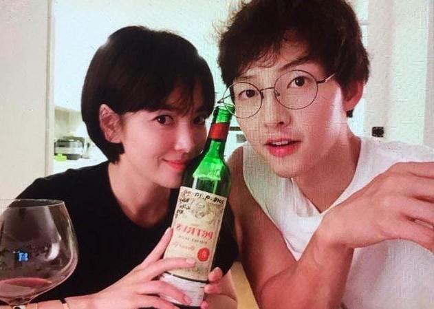 bố Song Joong Ki buồn bã ảnh 1 bo Song Joong Ki buon ba anh 1