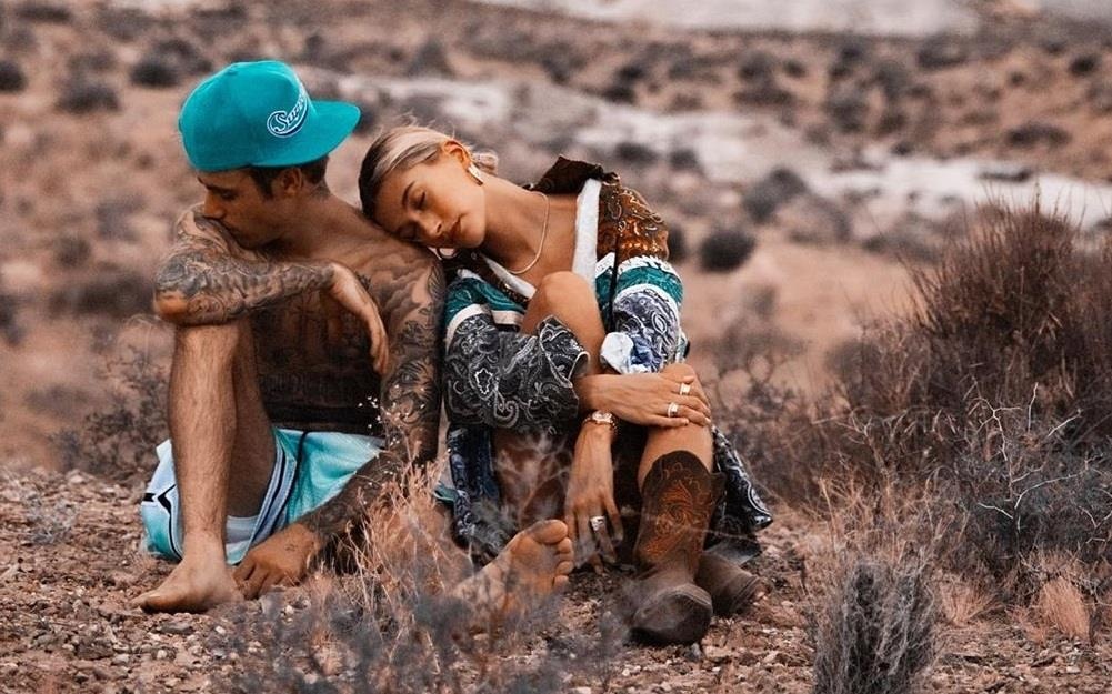 Justin Bieber kỷ niệm một năm ngày đính hôn ảnh 1 Justin Bieber ky niem mot nam ngay dinh hon anh 1