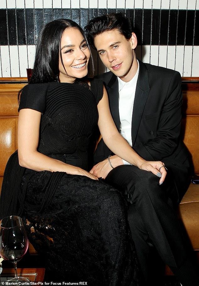 Vanessa Hudgens hôn đắm đuối bạn trai kém tuổi ảnh 2 Vanessa Hudgens hon dam duoi ban trai kem tuoi anh 2