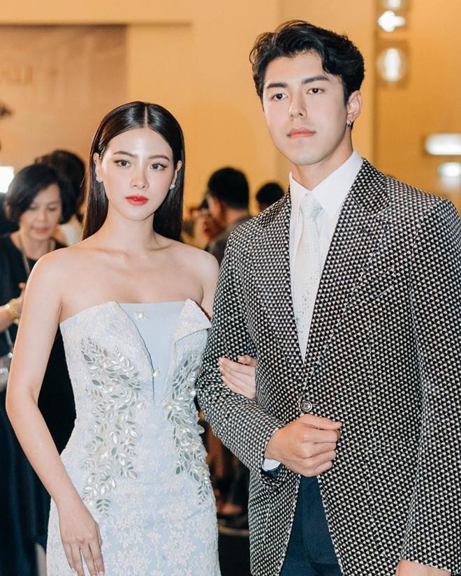 Baifern Pimchanok vuc day danh tieng anh 7