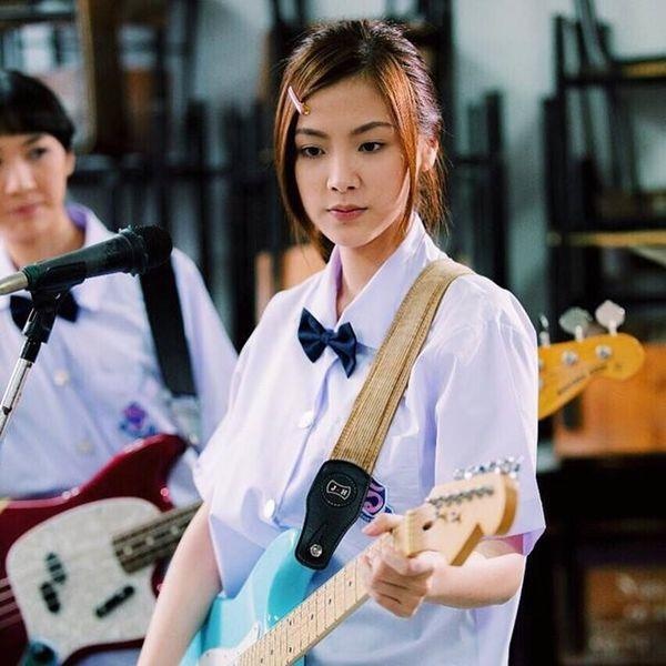 Baifern Pimchanok vuc day danh tieng anh 1