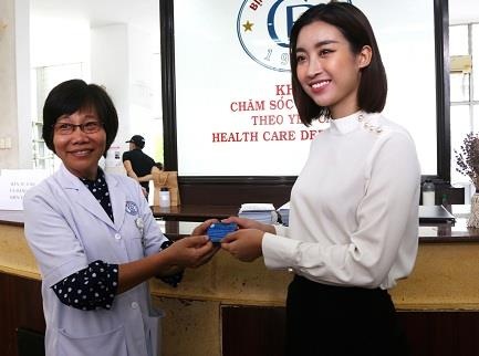 Do My Linh: 'Ong ba, bo me ung ho toi hien tang sau khi qua doi' hinh anh