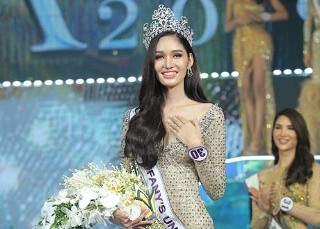 Chiem nguong nhan sac nong bong cua tan Hoa hau Chuyen gioi Thai Lan hinh anh