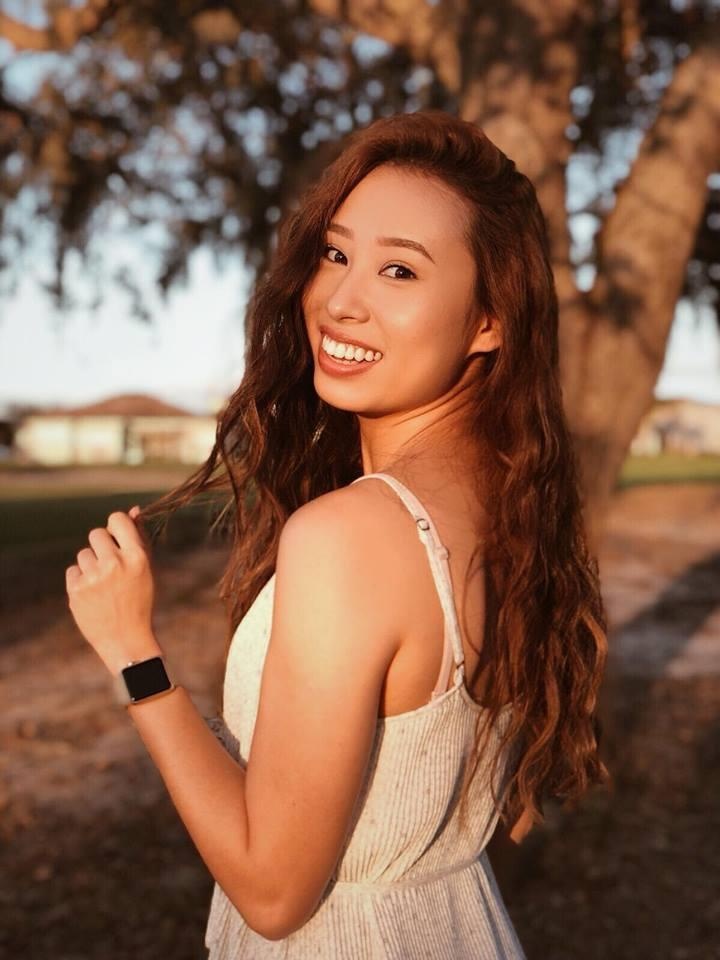 Hoa hau goc Trung Quoc bi tuoc vuong mien anh 2