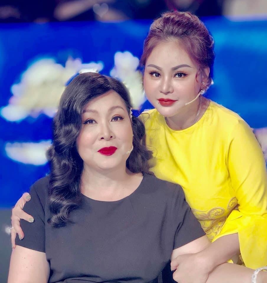 nghe si le giang xuat hien voi mat cung do,  sung phu anh 2