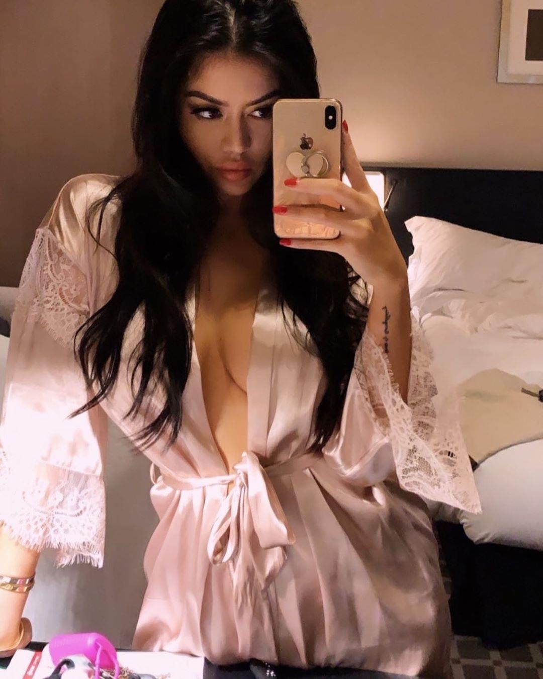 Nu DJ goc Viet nghien khoe anh sexy anh 9