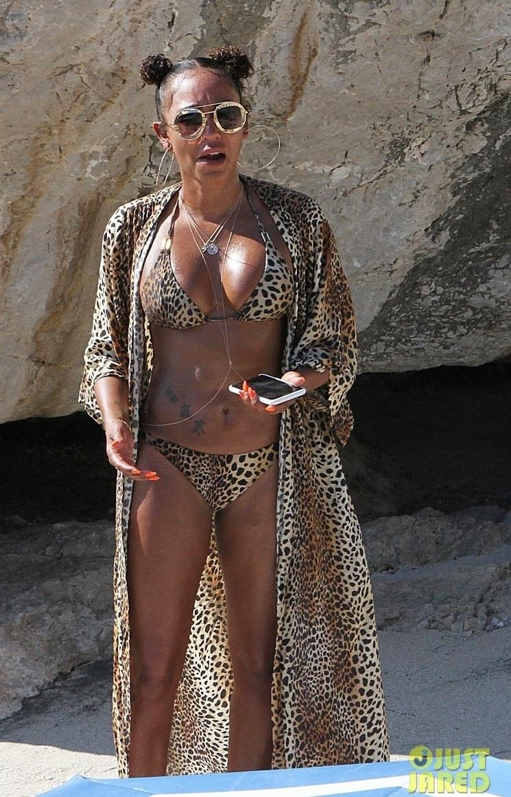 Mel B mac bikini du dam cuoi Heidi Klum anh 5