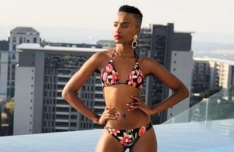 Nhan sac Hoa hau Nam Phi la doi thu cua Hoang Thuy tai Miss Universe hinh anh