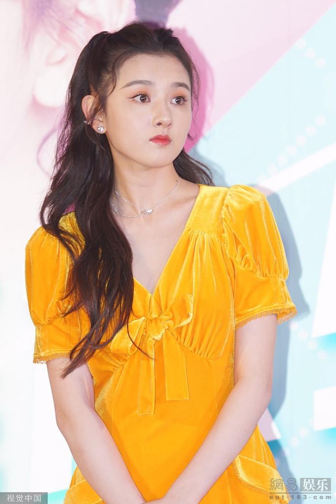 ve ngoai noi bat cua tong to nhi anh 6