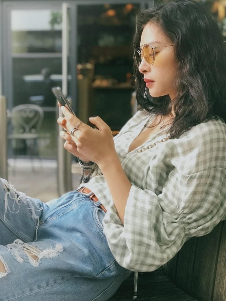 ngo thanh van khoe anh chup cung Charlize Theron anh 6