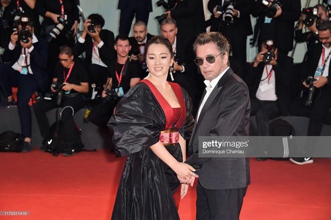 cung loi mac goi cam tham do anh 5