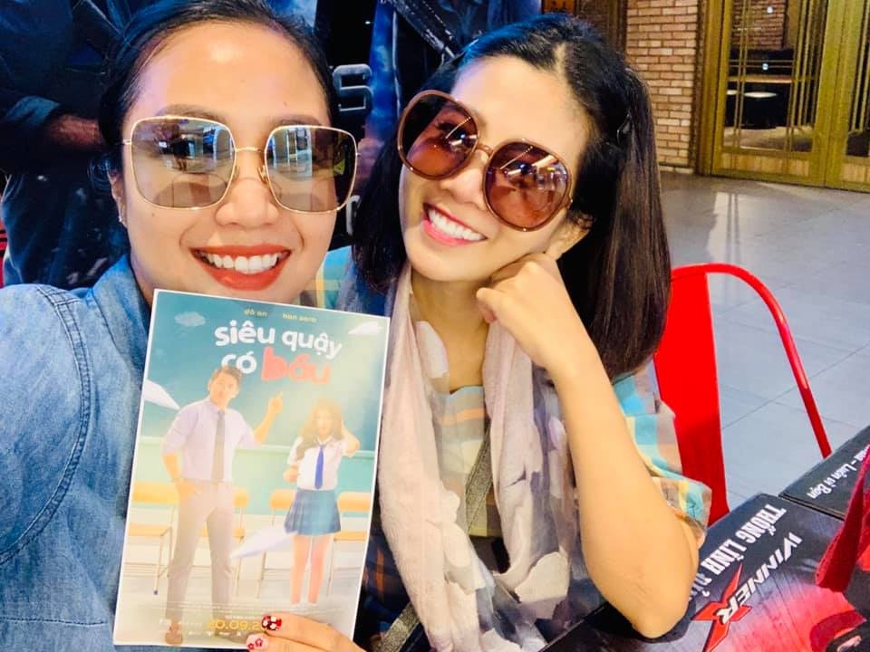 diễn viên mai phương đi xem phim ảnh 1 dien vien mai phuong di xem phim anh 1