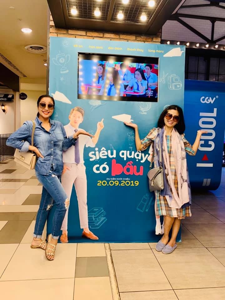 diễn viên mai phương đi xem phim ảnh 2 dien vien mai phuong di xem phim anh 2