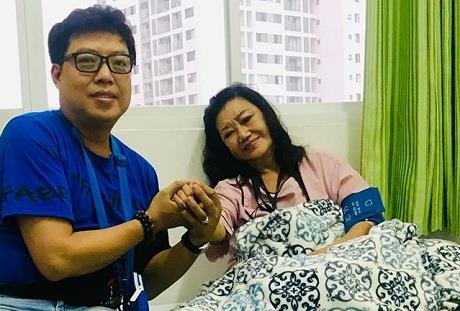 NSND Kim Cuong nhap vien cap cuu vi nhoi mau co tim hinh anh