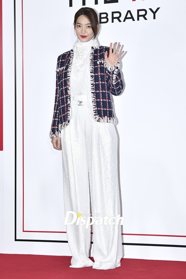 ban gai Kim Woo Bin xinh dep anh 1