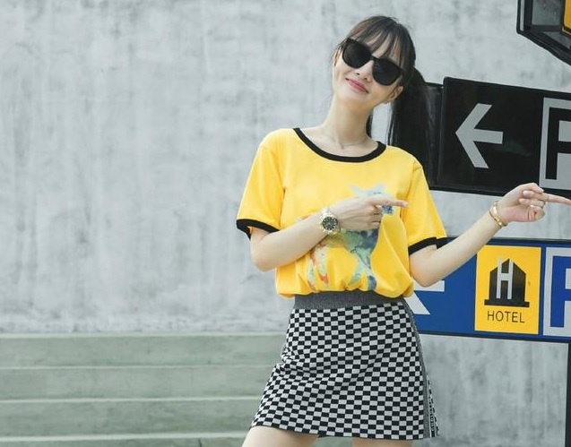 lý tiểu lộ gầy gò ảnh 2 ly tieu lo gay go anh 2