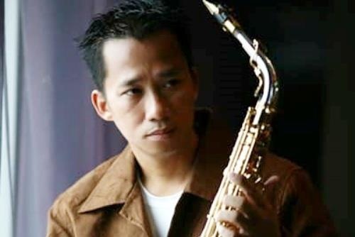 Nghe si Xuan Hieu qua doi o tuoi 47 hinh anh