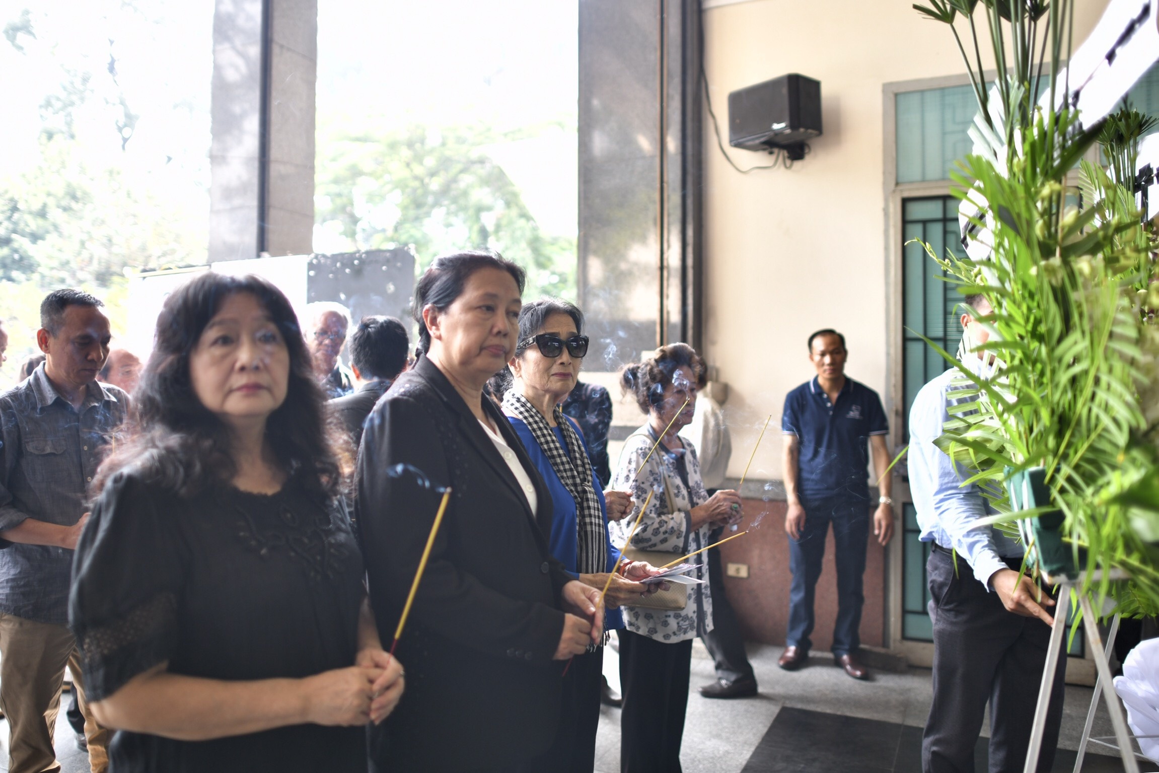 dam tang nghe si the anh anh 4